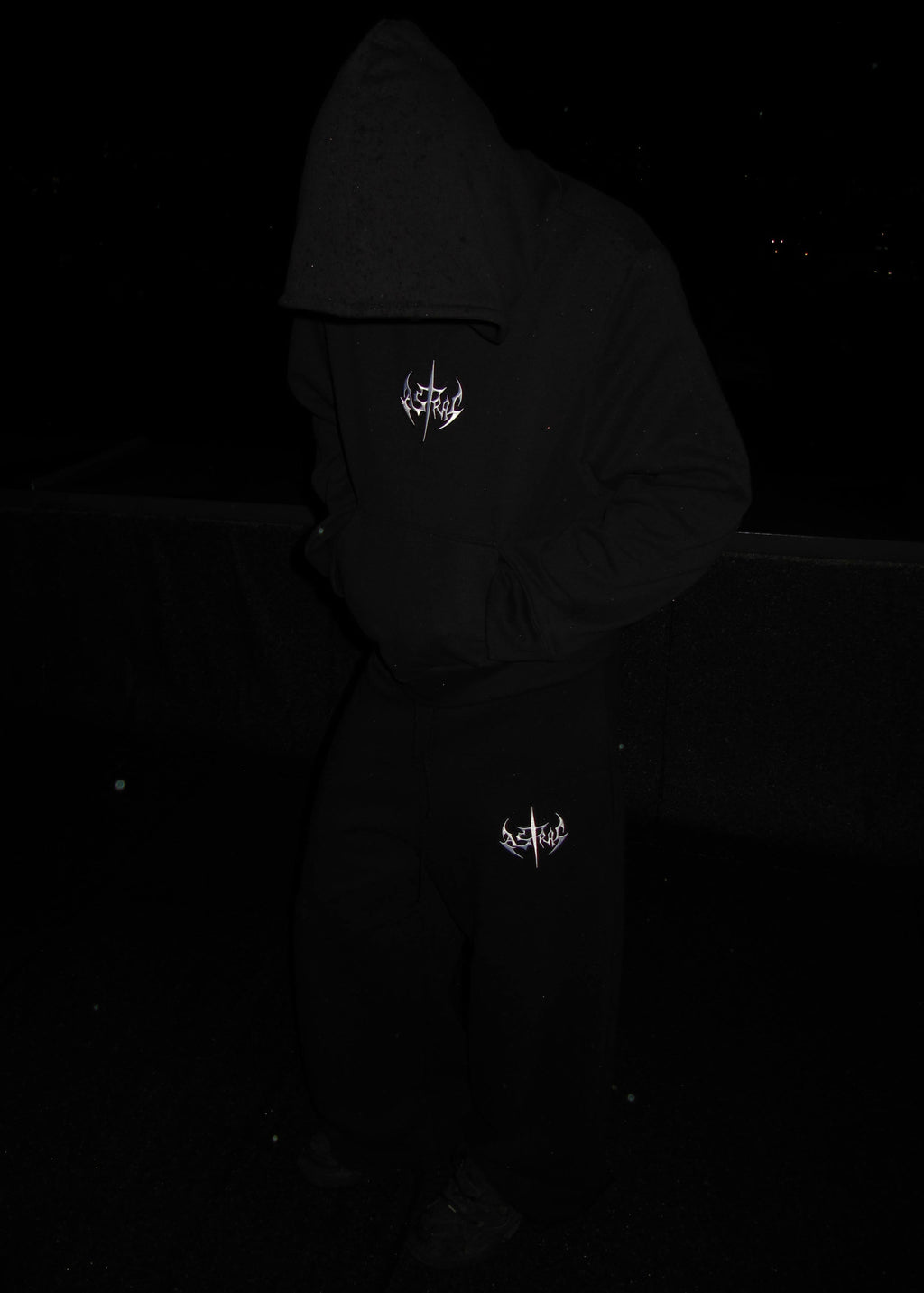 BLACK V1 HOODIE